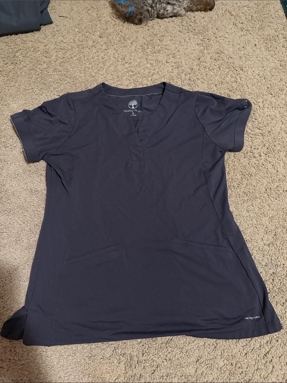 healing hands Gray Short-Sleeve V-Neck Scrub top